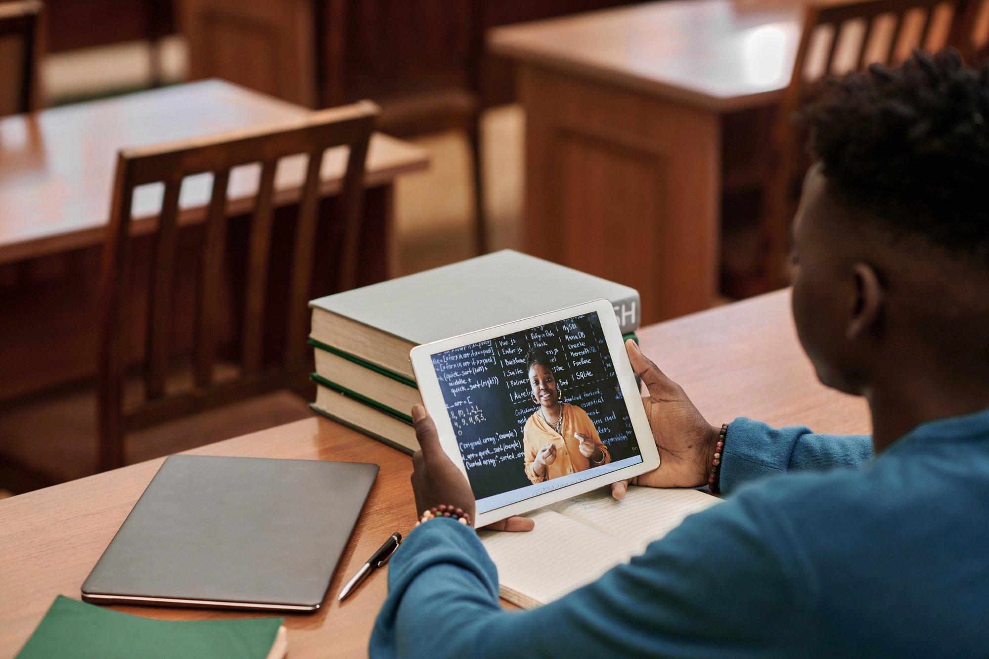 black-man-watching-video-lecture